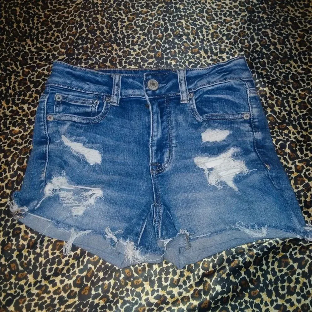 American Eagle Hi-Rise Shortie Distressed Denim Shorts size 4
